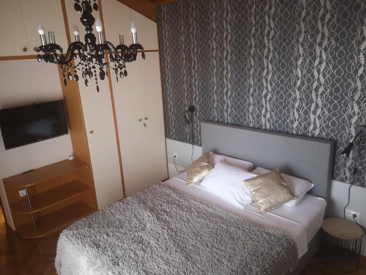 Apartments & Room Diana Pakoštane Pokoj fotografie
